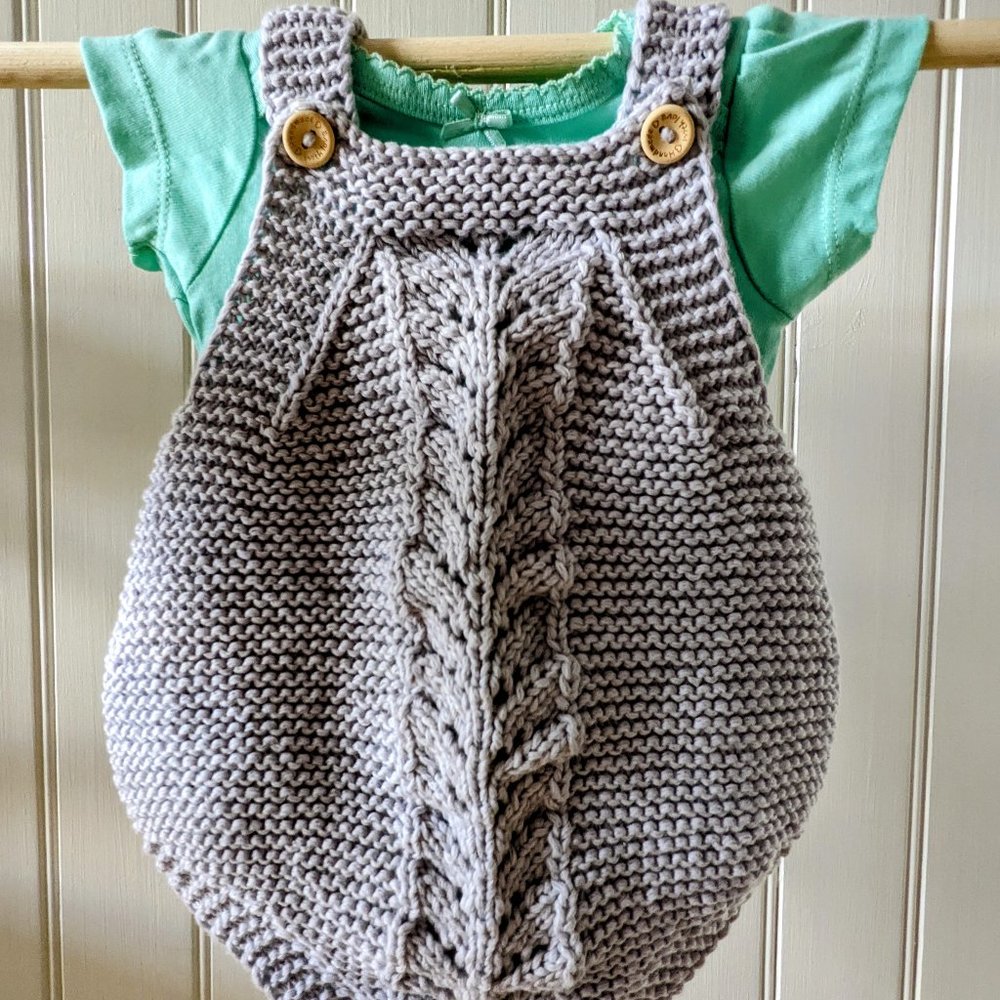 Gray Hand made Baby romper in cotton yarn with Fir Pattern & matching body suit